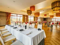 Aspen Prime Ski & Bike Resort - Basen, Sauna, Jacuzzi, siłownia w Cenie Pobytu Hotels in Glucholazy