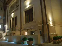 Scala Boutique-Hotel Отели в г. Бухарест