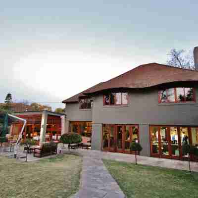 The Peech Hotel Hotel Exterior