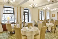 Hotel Kolonada Hotels in Ostrov
