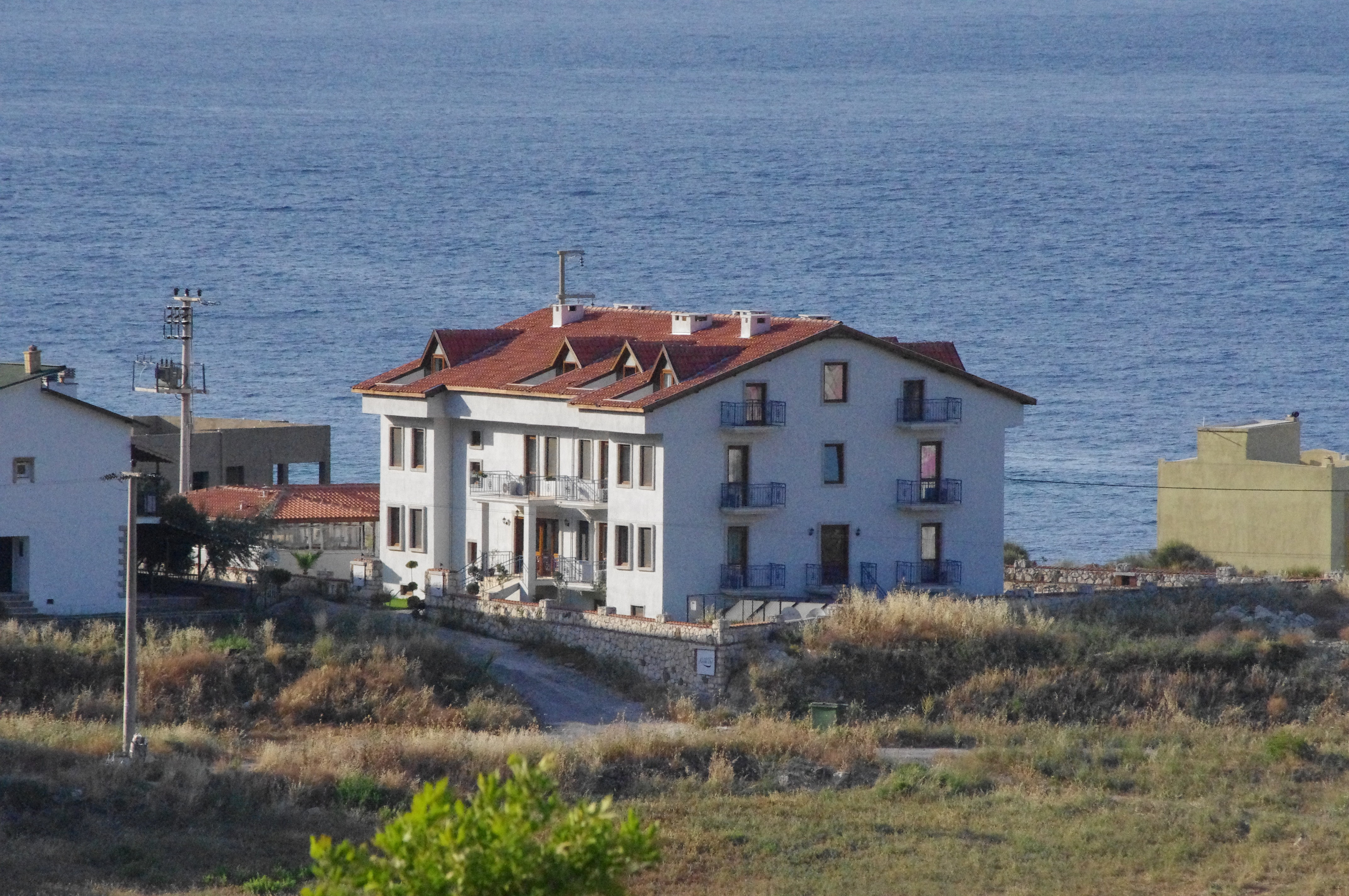 Karaburun Konak Hotel