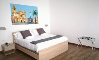 Hotel Elite - Housity