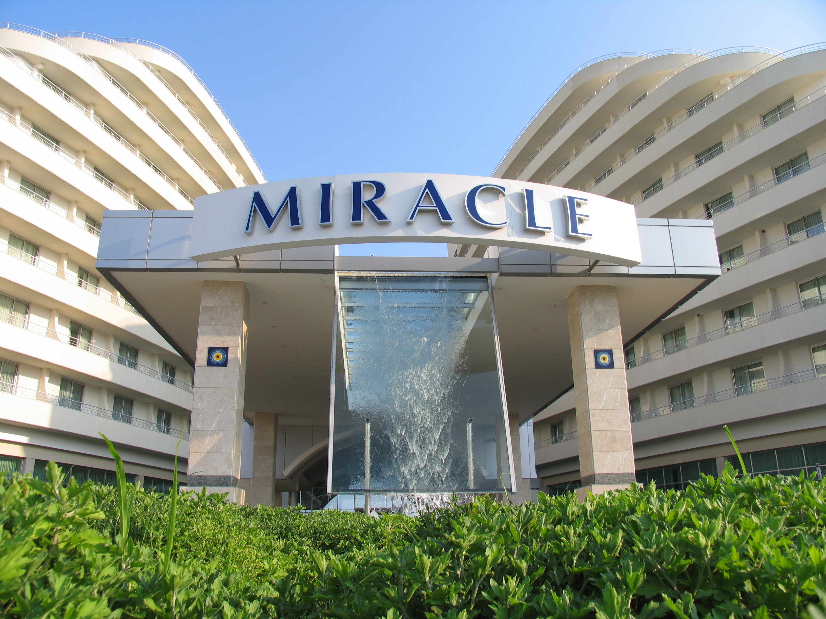 Miracle Resort Hotel