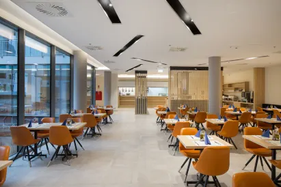 Akeah Verdi Budapest