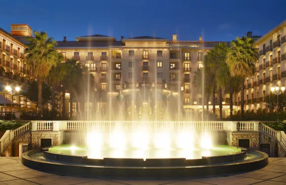 喜來登亞迪斯豪華精選酒店 - 亞的斯亞貝巴