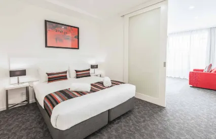 Comfort Apartments Box Hill - Previously City Edge Box Hill Apartment Hotel