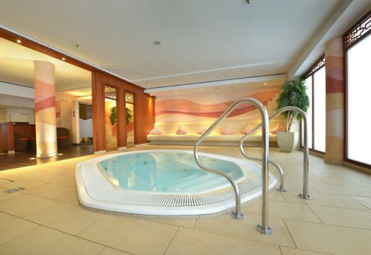 루이트폴트 파크-호텔