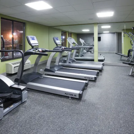 Holiday Inn Express & Suites BLOOMINGTON - MPLS ARPT AREA W by IHG