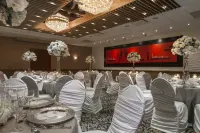 Poco Inn and Suites Hotel & Conference Centre Hotels in Pitt Meadows