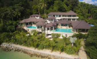 Stunning Oceanview Villa Taipan