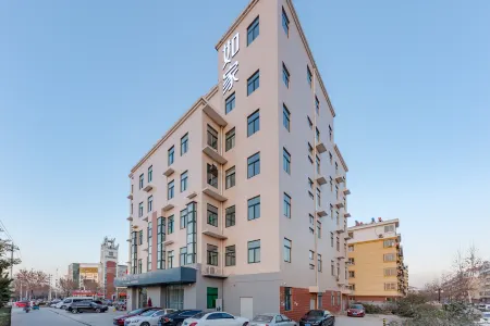 Homeinn Selected Hotel (Jinan Gaoxin East District Suncun Kechuang Road) Отели рядом с достопримечательностью «Shandong Hiteam Institute of Software Engineering»