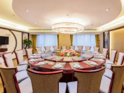 Jinguang International Hotel Hotels in Hechi