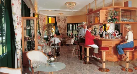 Hotel Ott Отели рядом с достопримечательностью «Vita Classica»