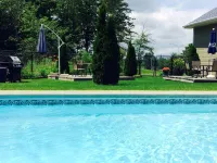 Motel des Cèdres - Pools
