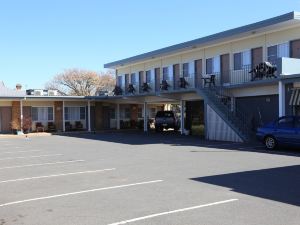 Wattle Tree Motel