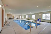 Cobblestone Hotel & Suites Pulaski/Green Bay - Lemmikkieläimet sallittu