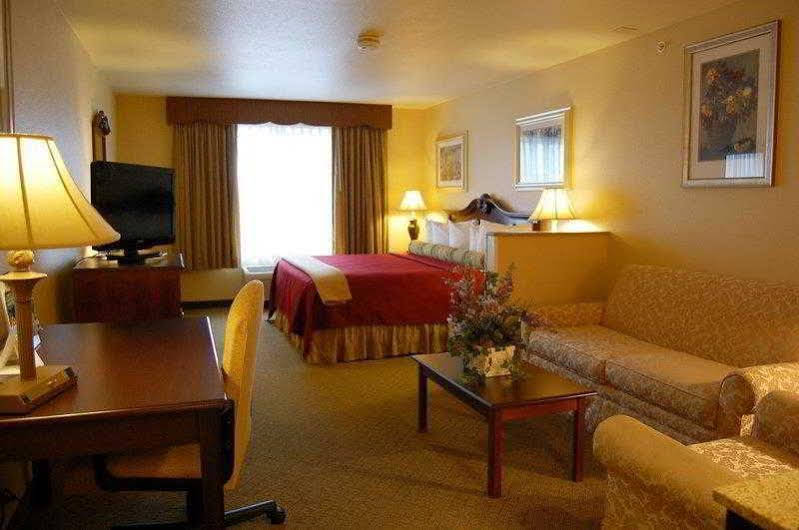 Best Western Penn-Ohio Inn & Suites