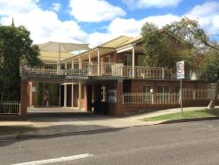 Golf Links Motel