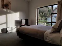 Kelly's Riverside Motel Hotel a Manunui