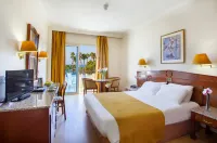 Kapetanios Limassol Hotel - Balkoner