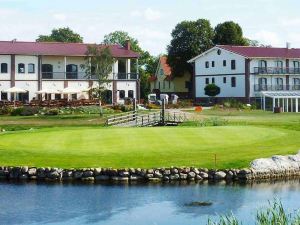 Hotel Golfpark Strelasund, Landgasthof Frettwurst