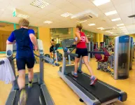 hu Norcenni Girasole Village - gimnasio