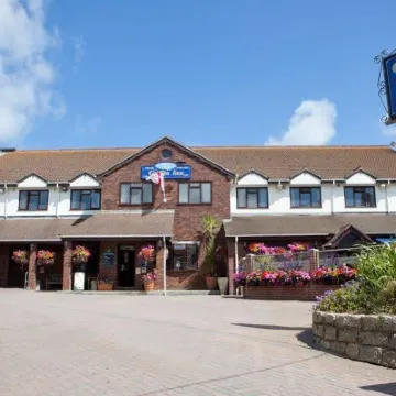 Griffin Inn Hotels near Watergate Bay