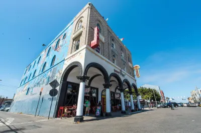 Samesun Venice Beach Hotels in Venice