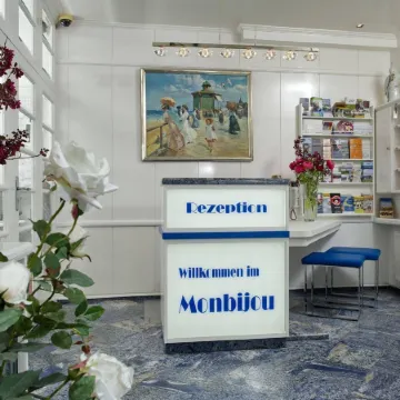 Strandhotel Monbijou Gmbh Garni