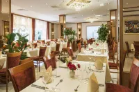 Wellness- Und Gartenhotel Heusser - Aamiainen