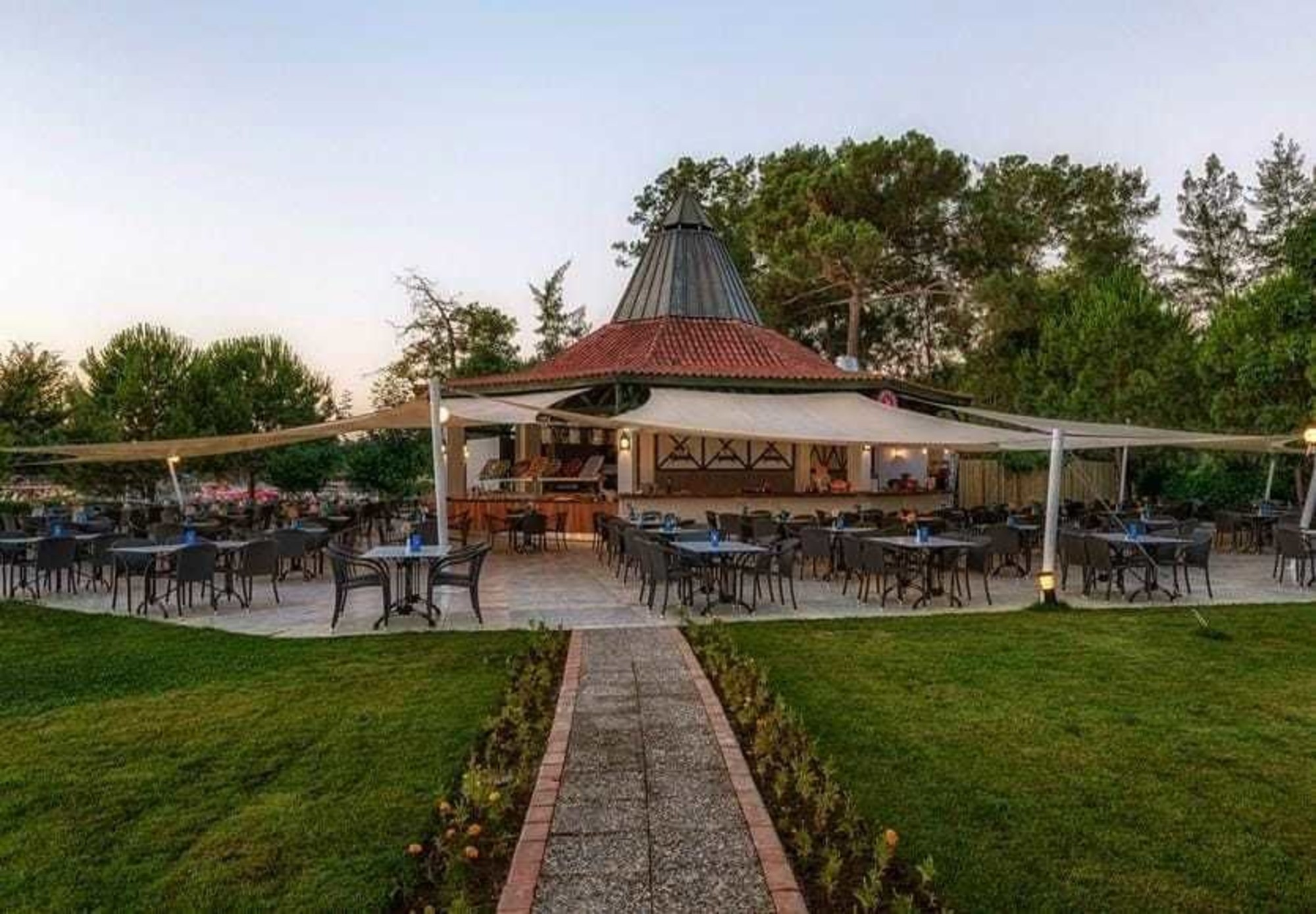 Miarosa Ghazal Resort