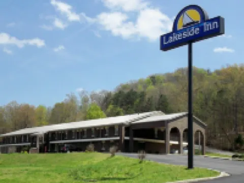 Lakeside Inn Hotels in Marshall County