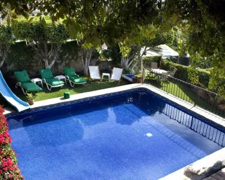 La Casa del Guamúchil Hoteles en Tequesquitengo