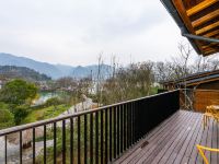 建德富春开元芳草地乡村酒店 - 江景大床房