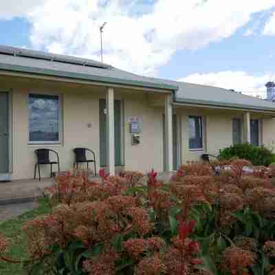 Tumut Apartments Hotel Exterior