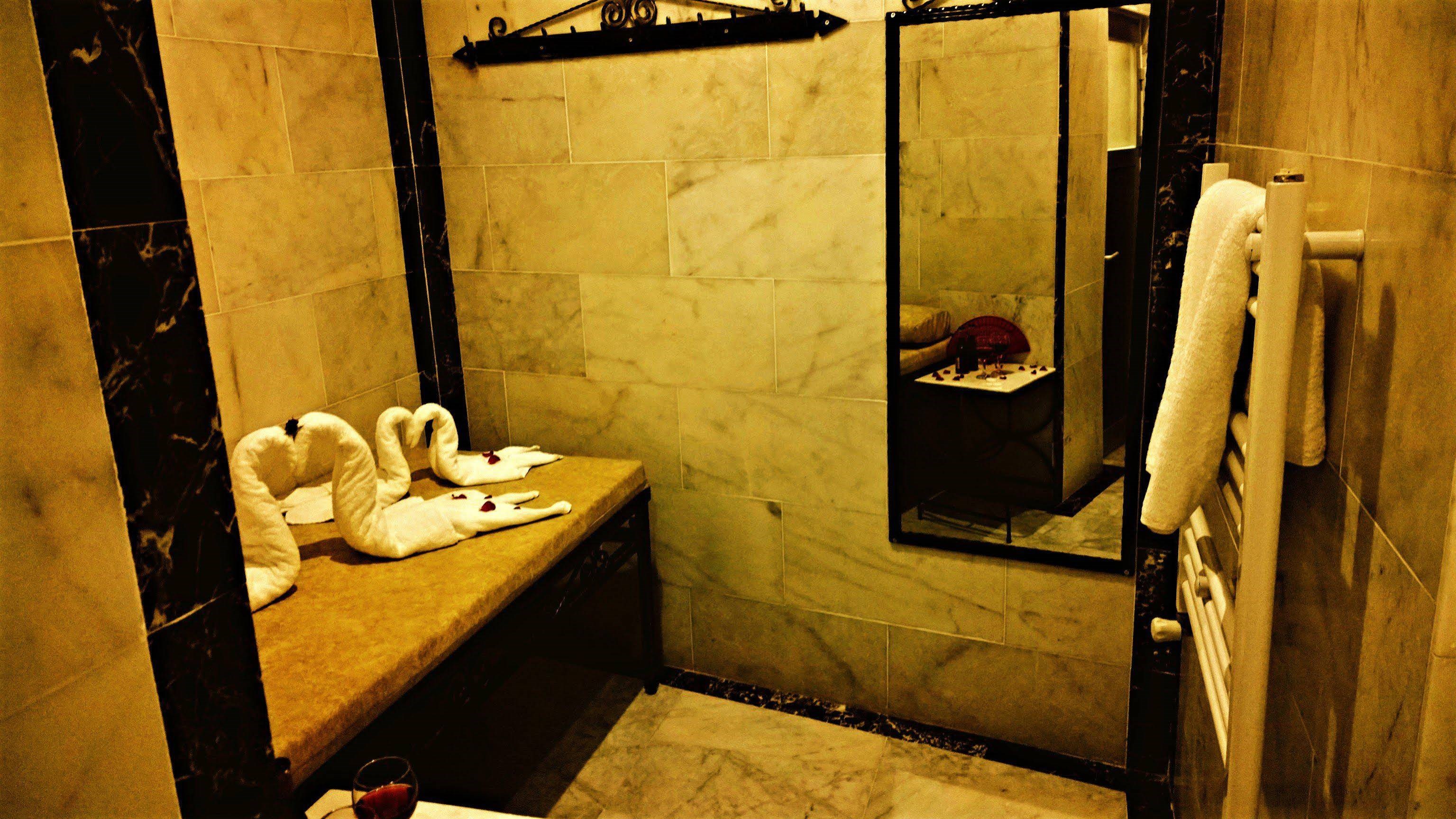 Beyoglu Palace Termal Hotel