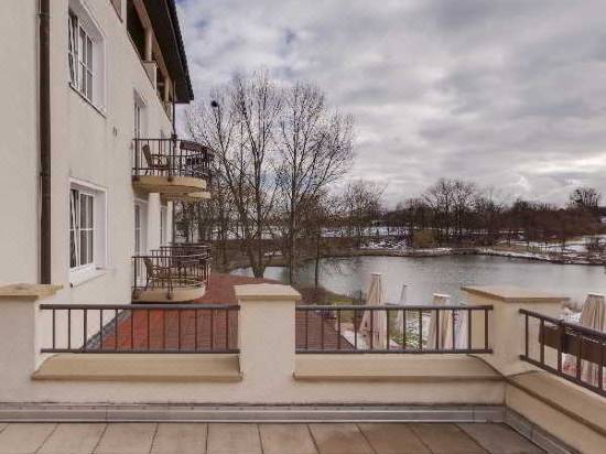 Hotel Landhaus Milser Reviews For 4 Star Hotels In Duisburg Trip Com