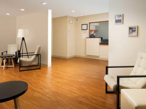 Extended Stay America Select Suites - Akron - South