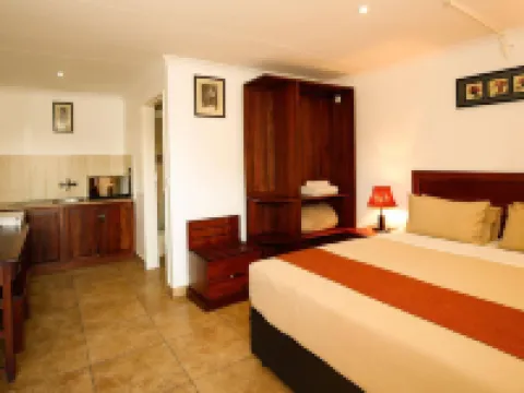 Mokoro Lodge Hotels in Maun