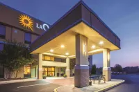 La Quinta Inn & Suites by Wyndham Mechanicsburg - Harrisburg Hôtels à : Hampden Township