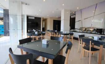 OS Hotel Airport Batam