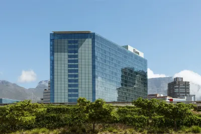 The Westin Cape Town Hotel dekat Vandiar's Indian Cuisine
