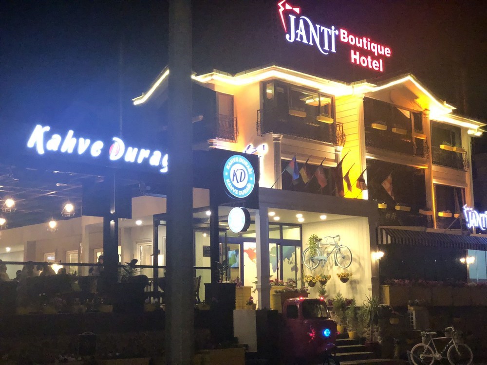 Janti Boutique Hotel