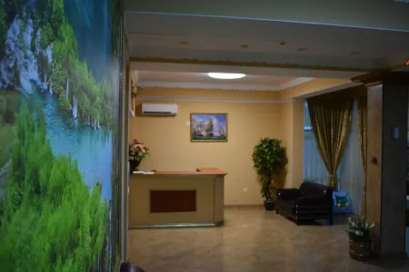 Адмирал Отели рядом с достопримечательностью «Пляж "Роза Хутор"»