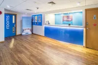 แทรเวลลอดจ์ รีดดิ้ง เซ็นทรัล