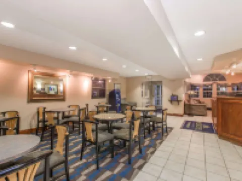 Baymont Inn & Suites by Wyndham Anchorage Airport Hoteles en Anchorage