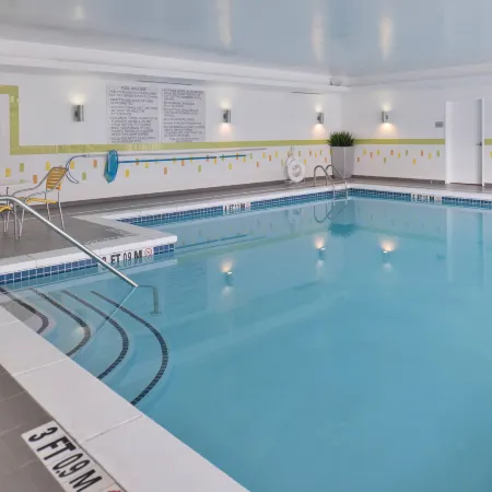 Fairfield Inn & Suites Calhoun