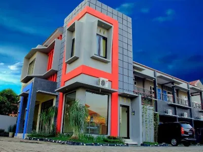 Hotel Sinar Harapan Hotels near Probolinggo