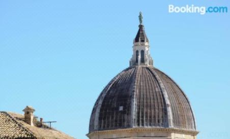 Hotel Centrale di Paolo e Cinzia - Housity