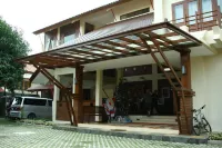 Tetirah Boutique Hotel Salatiga Hotels in Sidorejo